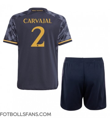 Real Madrid Daniel Carvajal #2 Replika Bortatröja Barn 2023-24 Kortärmad (+ Korta byxor)